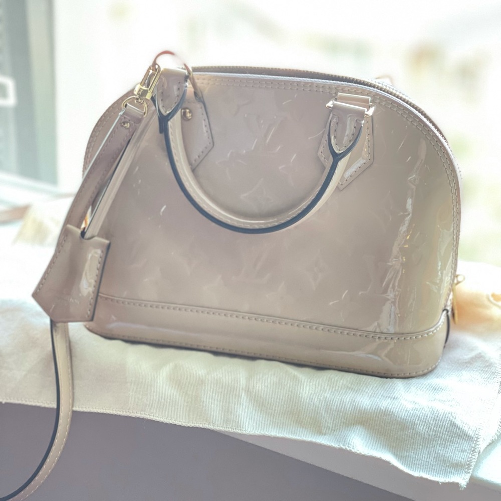 Louis Vuitton Alma BB